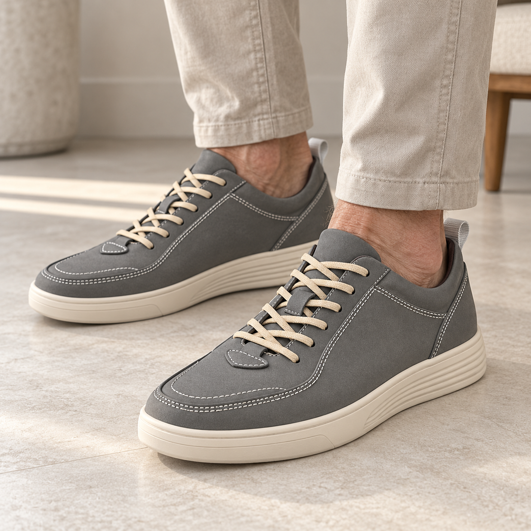 Riviera - Italienische Ledersneaker getragen von einem Mann ab 55 Jahren