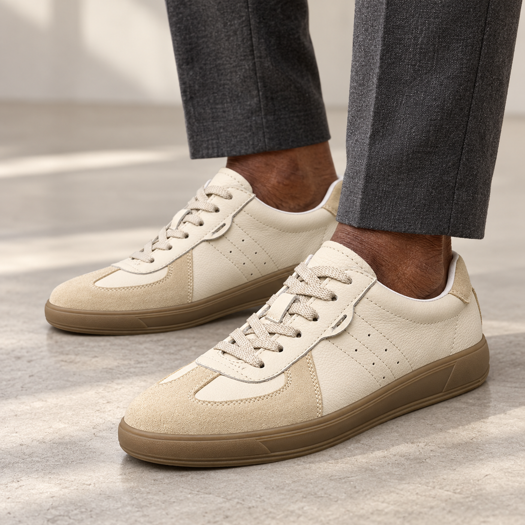 Asti - Ledersneaker für Herren getragen von einem Mann ab 55 Jahren