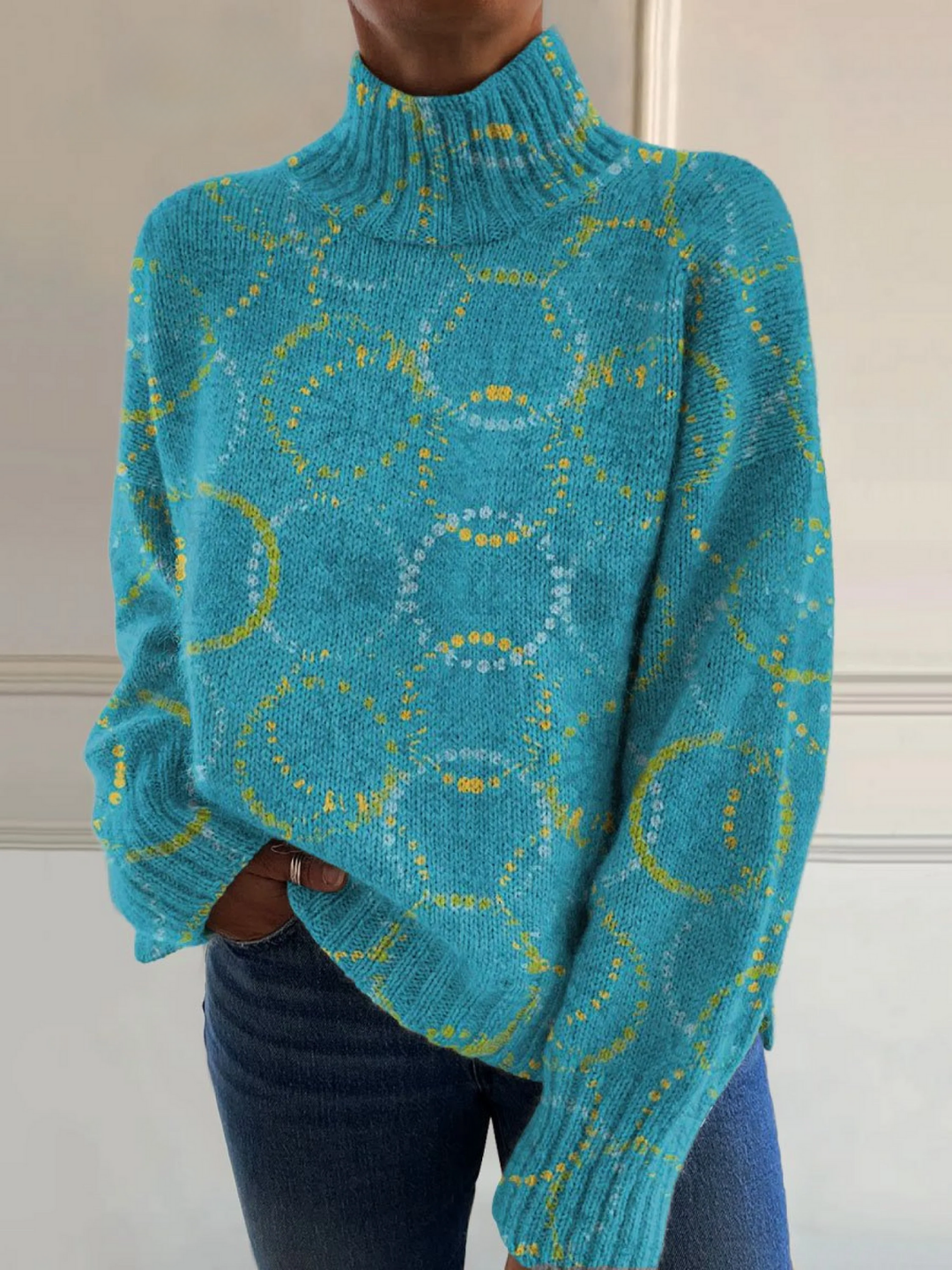 Sophie - Rollkragenpullover mit grafischem Kreismuster - Produktansicht 1