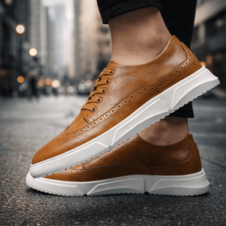 Calver – Herren-Leder-Sneaker mit Brogue-Details