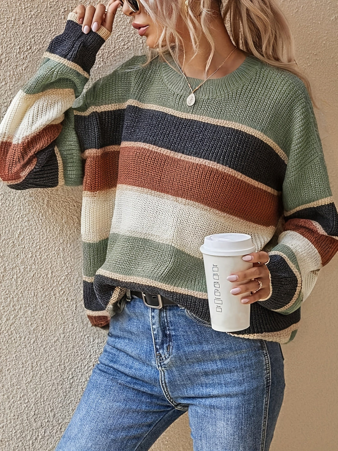 Gina - Rundhalspullover im Colorblock-Design - Produktansicht 2