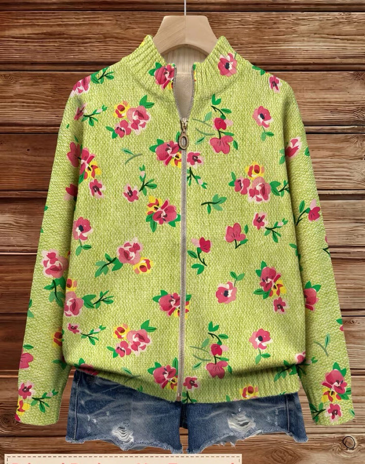 Ava – Strickjacke mit pinkem Blumenmuster und Reißverschluss