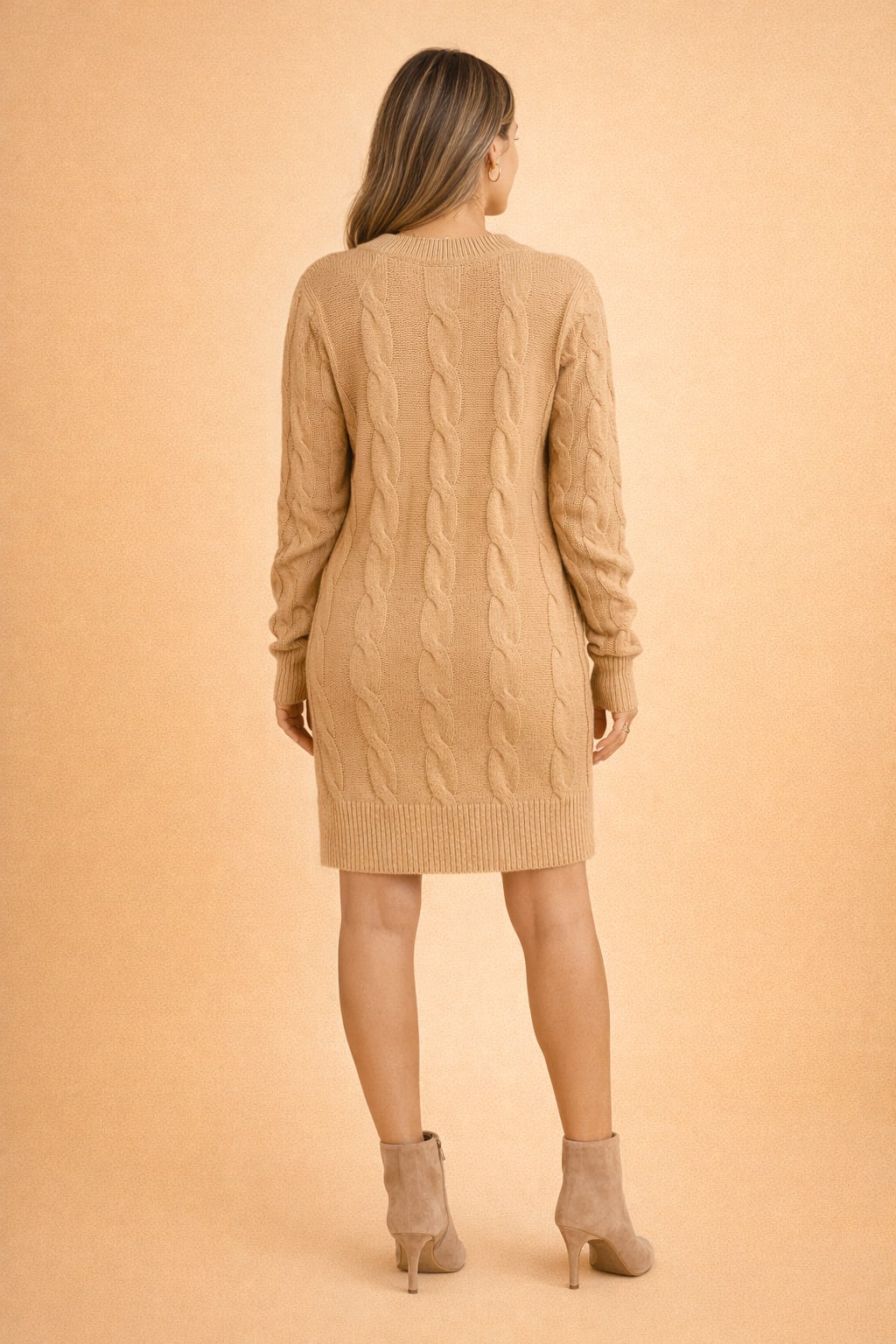 Lotte - Figurbetontes Strickkleid mit Rundhalsausschnitt - Produktansicht 6